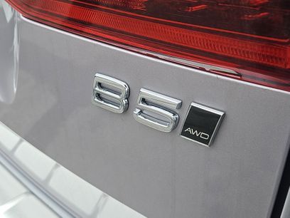 New 2026 Volvo XC60 B5 Plus w/ Protection Package Premier