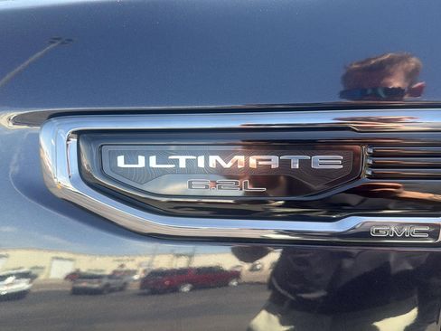 Used 2023 GMC Sierra 1500 Denali Ultimate AWD/4WD image 13