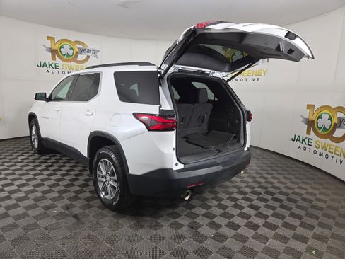 Used 2022 Chevrolet Traverse LT AWD/4WD image 31