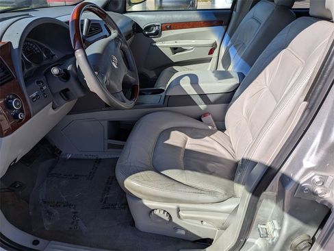 Used 2007 Buick Rendezvous CXL w/ CXL Luxury Package image 12