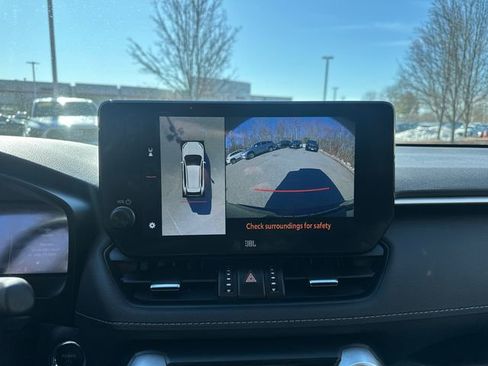 Used 2023 Toyota RAV4 Limited image 42