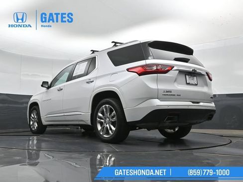 Used 2021 Chevrolet Traverse High Country w/ LPO, Floor Liner Package AWD/4WD image 53