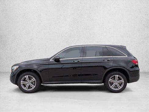 Used 2022 Mercedes-Benz GLC 300 4MATIC image 5