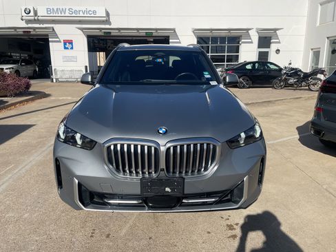 Certified 2024 BMW X5 xDrive40i w/ Parking Assistance Package image 2