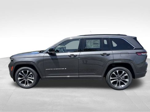 New 2025 Jeep Grand Cherokee Overland w/ Adv Protech Group III image 3