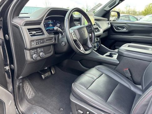 Used 2023 Chevrolet Tahoe RST w/ RST Performance Edition AWD/4WD image 9