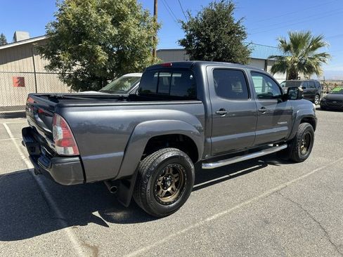 Used 2013 Toyota Tacoma PreRunner w/ TRD Sport Pkg RWD image 11