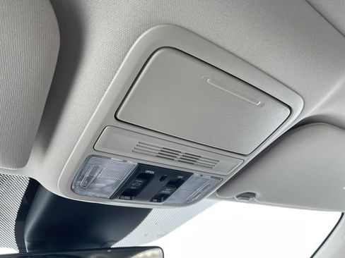 Certified 2026 Honda Odyssey EX-L image 16