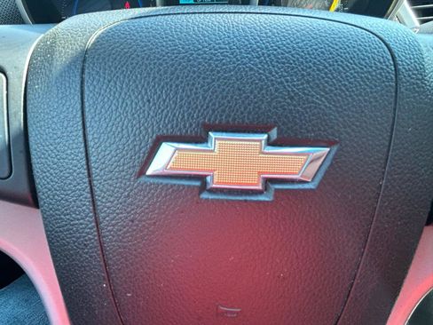 Used 2015 Chevrolet Cruze LT FWD image 20