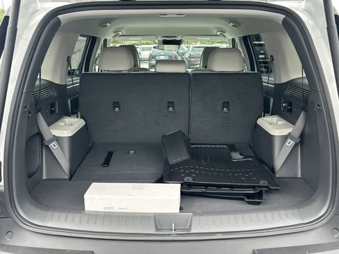 New 2026 Hyundai Santa Fe SEL FWD image 18