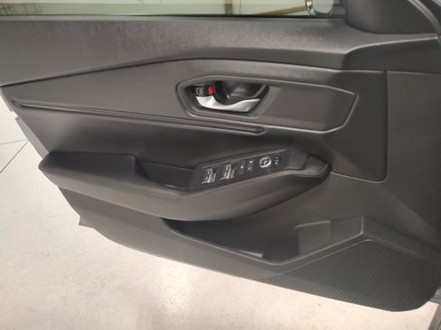 Used 2024 Honda Accord Sport image 9