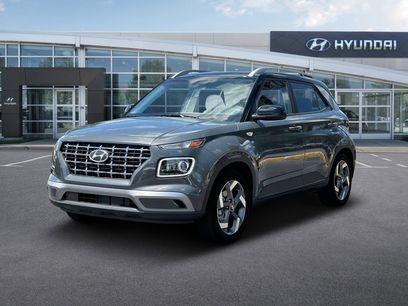 New 2025 Hyundai Venue Limited