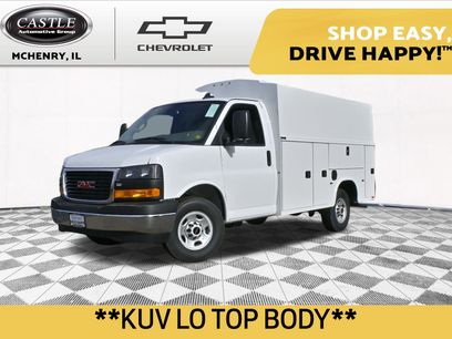 New 2025 GMC Savana 3500 w/ Power Convenience Package