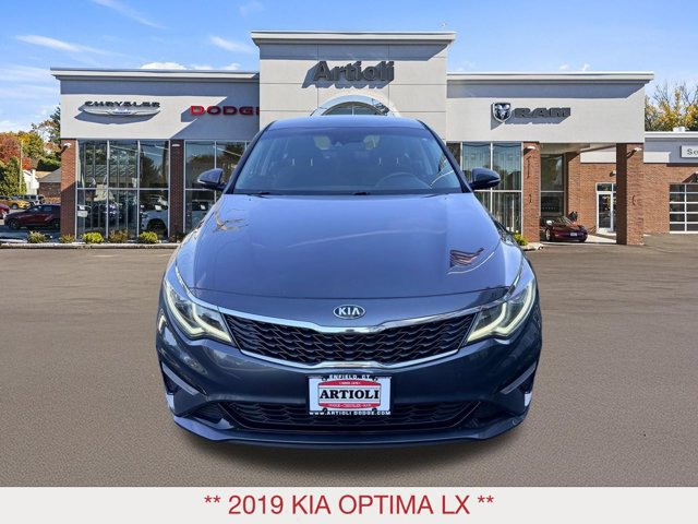 Used 2019 Kia Optima LX FWD image 2