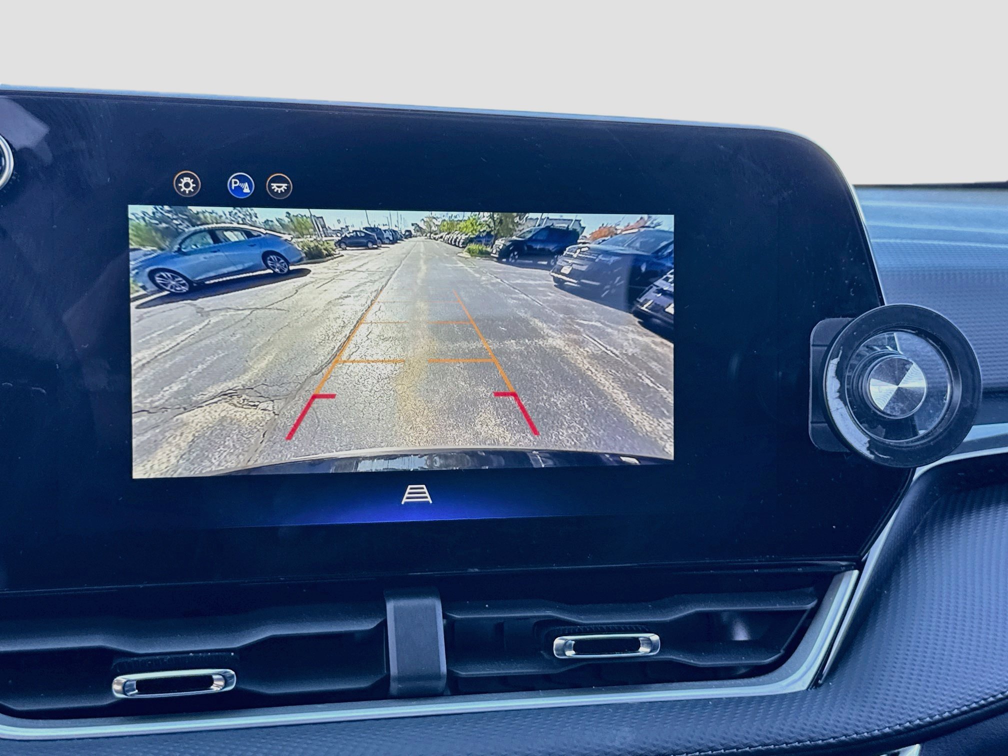 Used 2025 Chevrolet Equinox LT FWD image 17