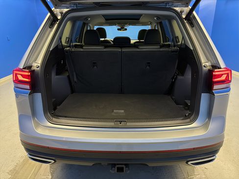 Used 2025 Volkswagen Atlas SE w/ Panoramic Sunroof Package image 30