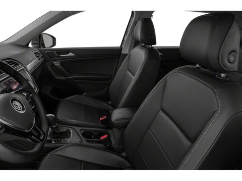 Used 2019 Volkswagen Tiguan SEL FWD image 6