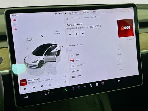 Used 2023 Tesla Model 3 Standard Range image 18