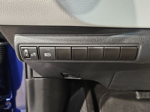 Used 2022 Toyota Corolla SE image 24