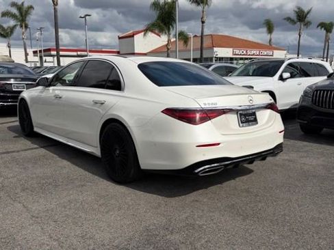 Used 2023 Mercedes-Benz S 580 4MATIC Sedan image 4