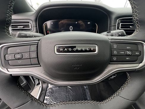 Used 2022 Jeep Wagoneer Series III image 15