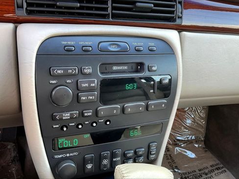 Used 1996 Cadillac Eldorado FWD image 14