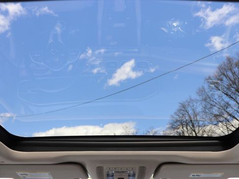 Used 2021 Mercedes-Benz GLE 350 4MATIC image 20