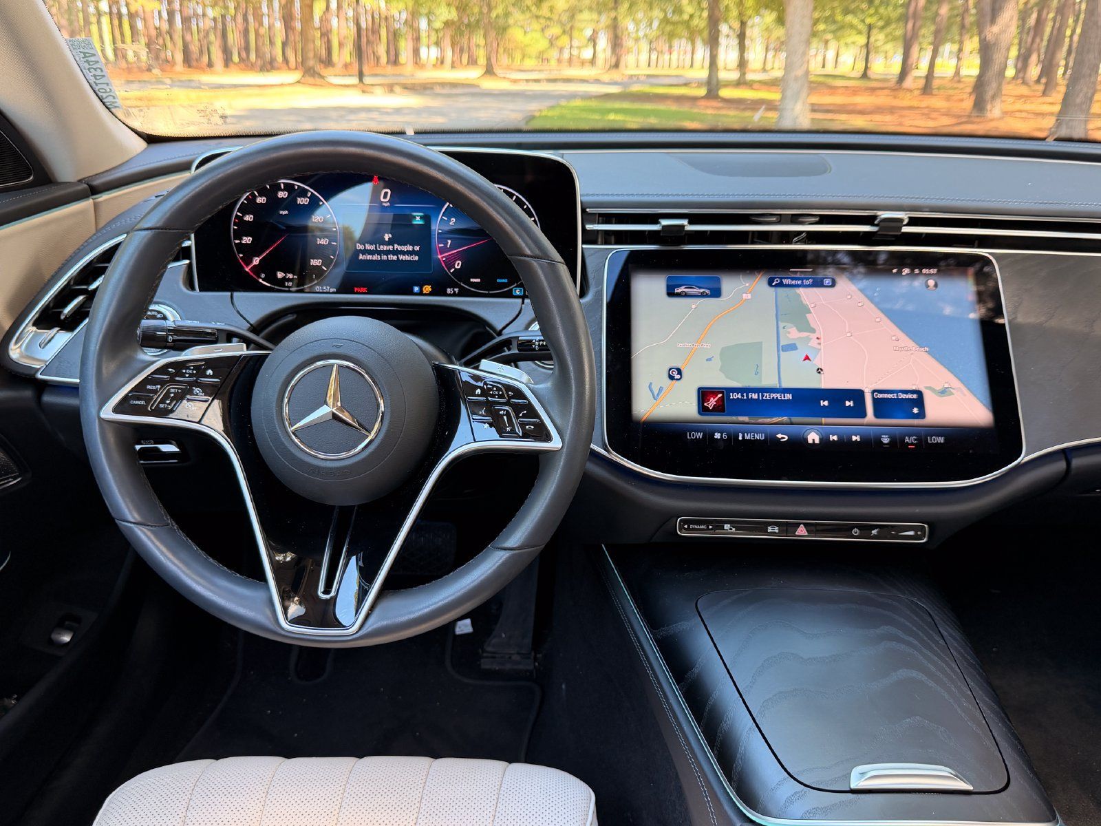 Certified 2024 Mercedes-Benz E 450 4MATIC Sedan image 3
