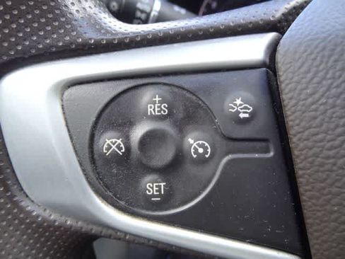 Used 2023 GMC Acadia SLE w/ Driver Convenience Package FWD image 19
