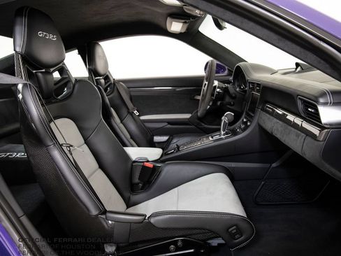 Used 2016 Porsche 911 GT3 RS RWD image 13