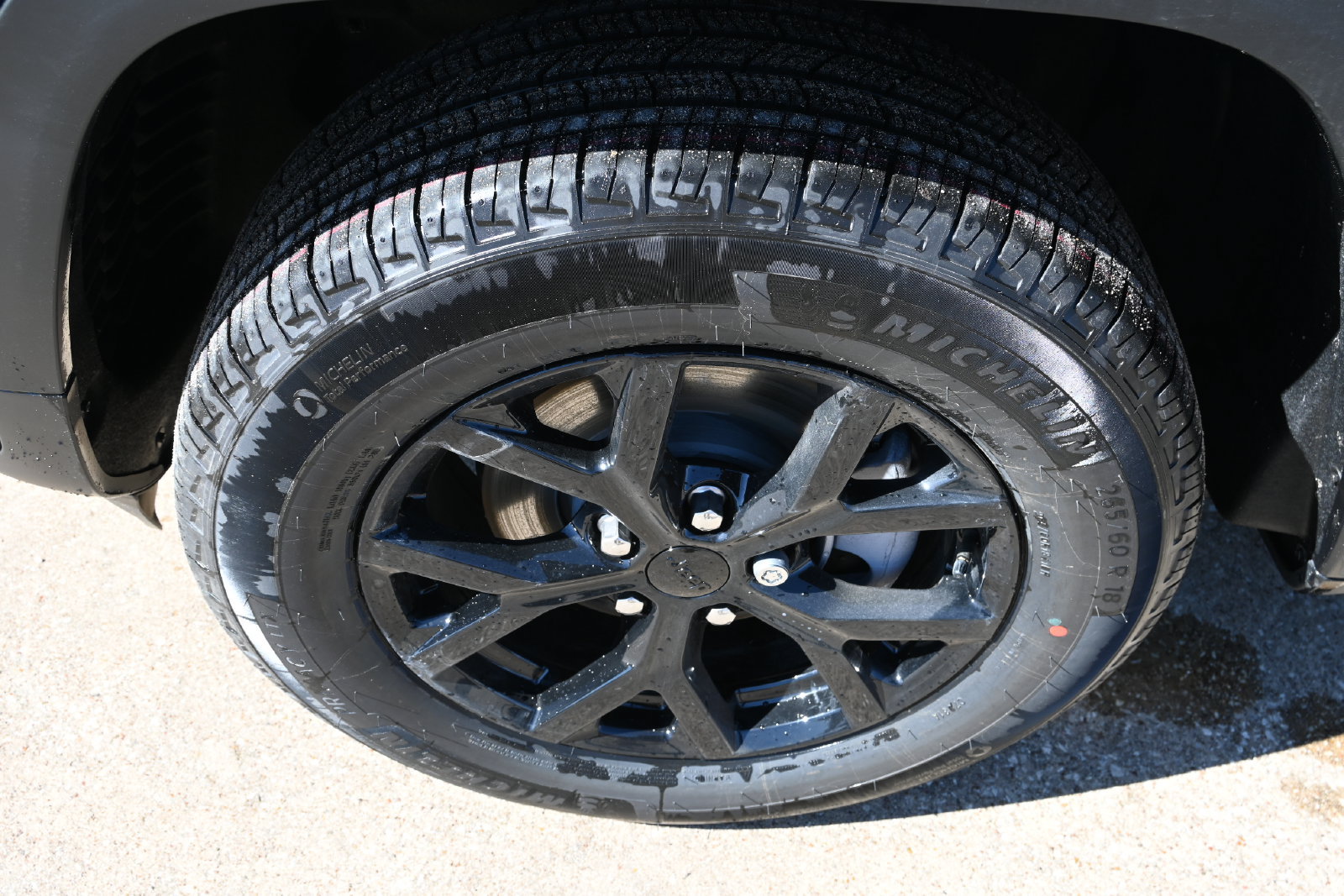 New 2026 Jeep Grand Cherokee Altitude AWD/4WD image 6