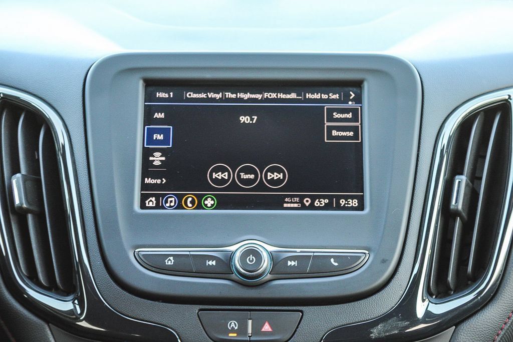 Used 2022 Chevrolet Equinox RS FWD image 15