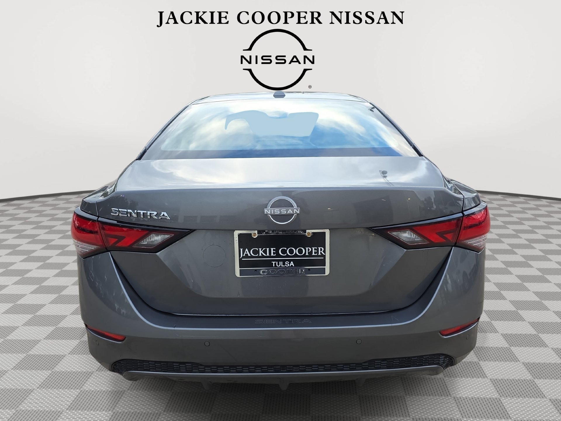 Used 2025 Nissan Sentra SV FWD image 23