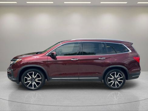 Used 2021 Honda Pilot Touring image 2