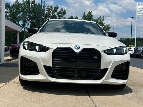 Used 2025 BMW 440i xDrive AWD/4WD image 2