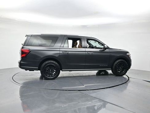 Certified 2023 Ford Expedition Max Platinum image 2