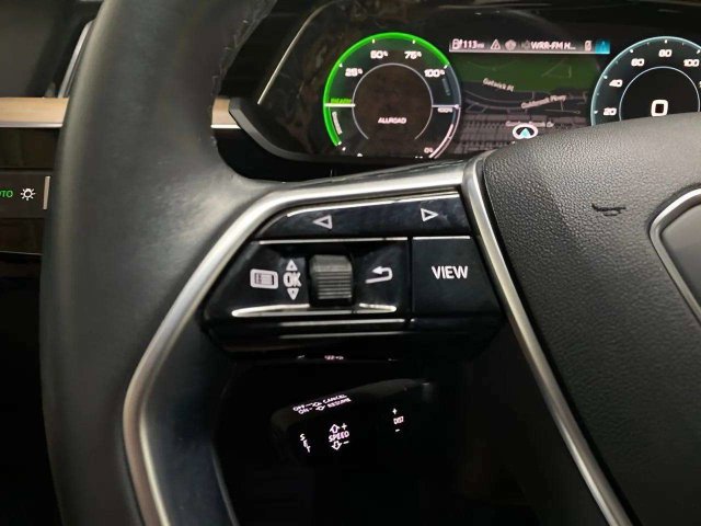 Used 2024 Audi Q8 e-tron Premium Plus w/ Premium Plus Package AWD/4WD image 35