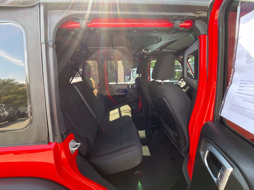 Used 2021 Jeep Wrangler Unlimited Rubicon AWD/4WD image 24