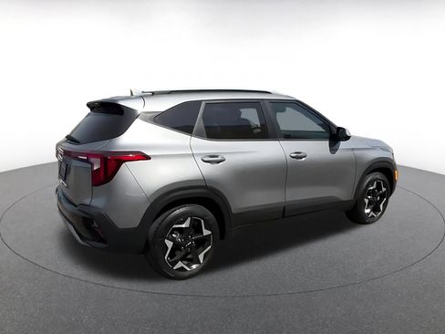 Used 2025 Kia Seltos S image 14
