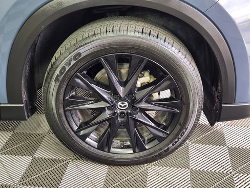 Used 2023 MAZDA CX-5 Carbon Edition image 9