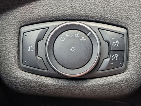 Used 2016 Ford Escape SE w/ Equipment Group 201A FWD image 22