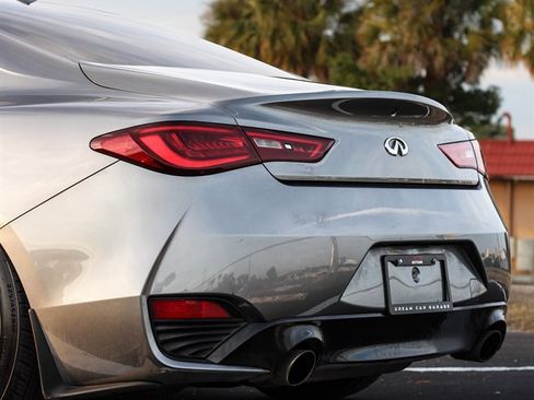 Used 2017 INFINITI Q60 2.0t w/ Premium Plus Package 2.0T image 12