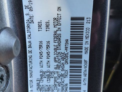 Used 2020 Toyota Tacoma SR AWD/4WD image 29