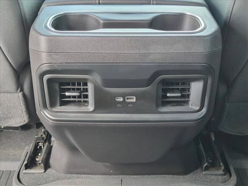 Used 2024 Chevrolet Silverado 1500 LT Trail Boss w/ Convenience Package II AWD/4WD image 18