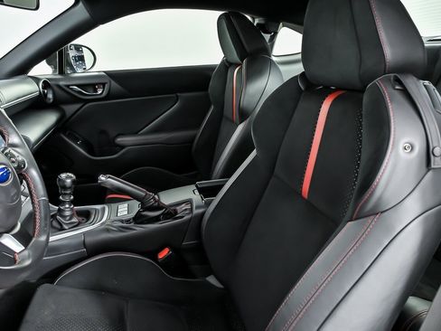 Used 2024 Subaru BRZ Limited RWD image 21