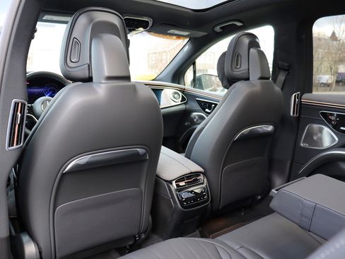 Used 2025 Mercedes-Benz EQS 450+ 4MATIC SUV w/ Winter Package image 14