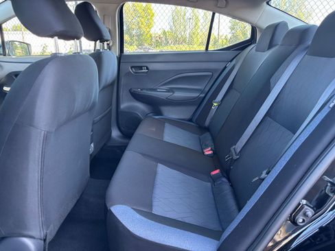 Used 2025 Nissan Versa SV FWD image 23