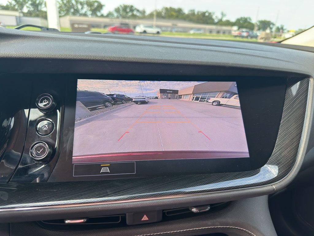 Used 2022 Buick Envision Essence w/ Safety Package FWD image 22