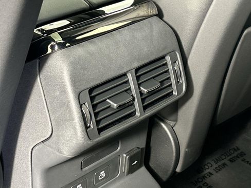 Certified 2026 Land Rover Range Rover Velar Dynamic SE image 28