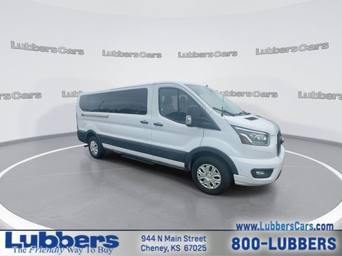 Used 2023 Ford Transit 350 XLT RWD image 2